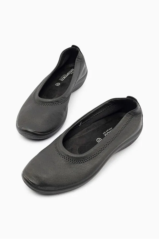 Arcopedico 'Guaji Ballet' - Black