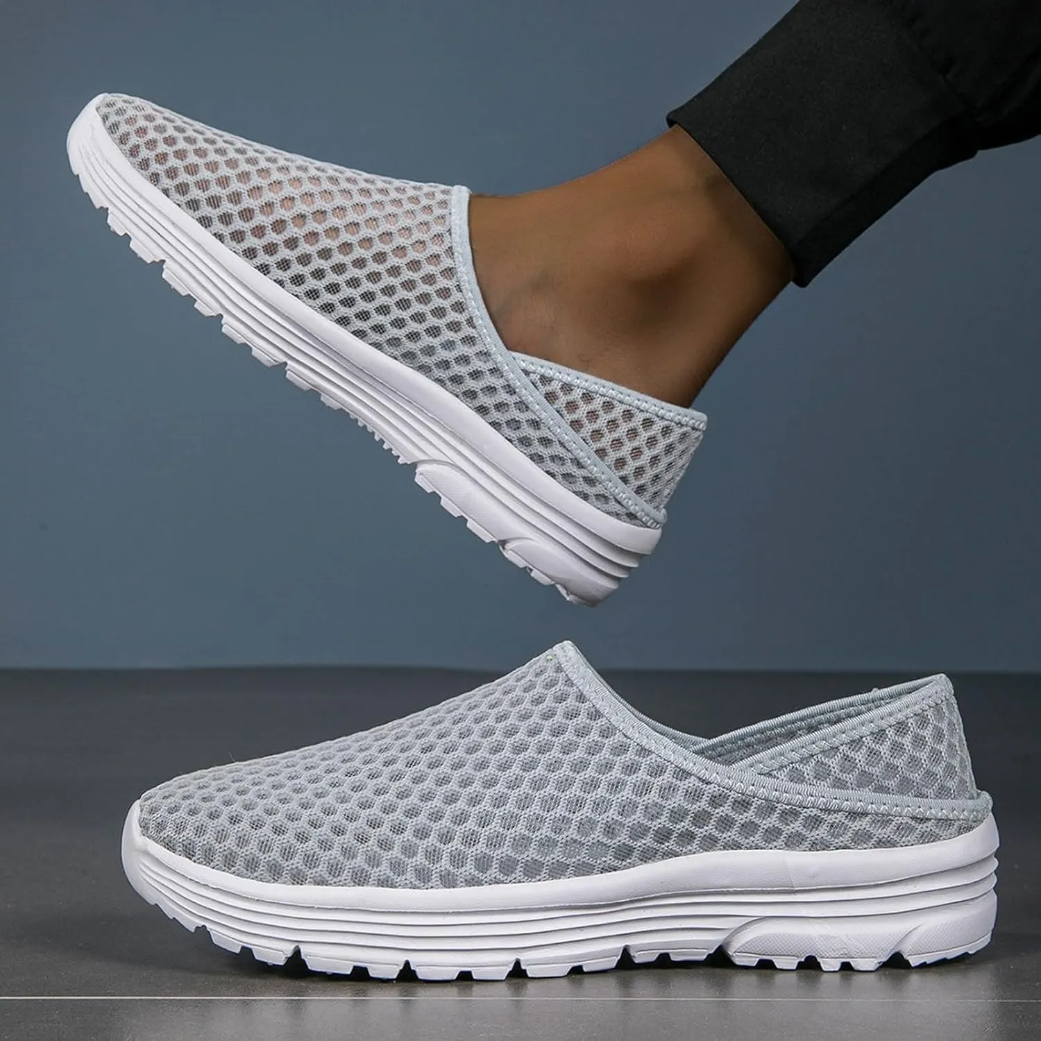 Mens Loafers & Slip-Ons Men's and Women's Lazy Slip-On Shoe Breathable Semi Casual Sports Shoes