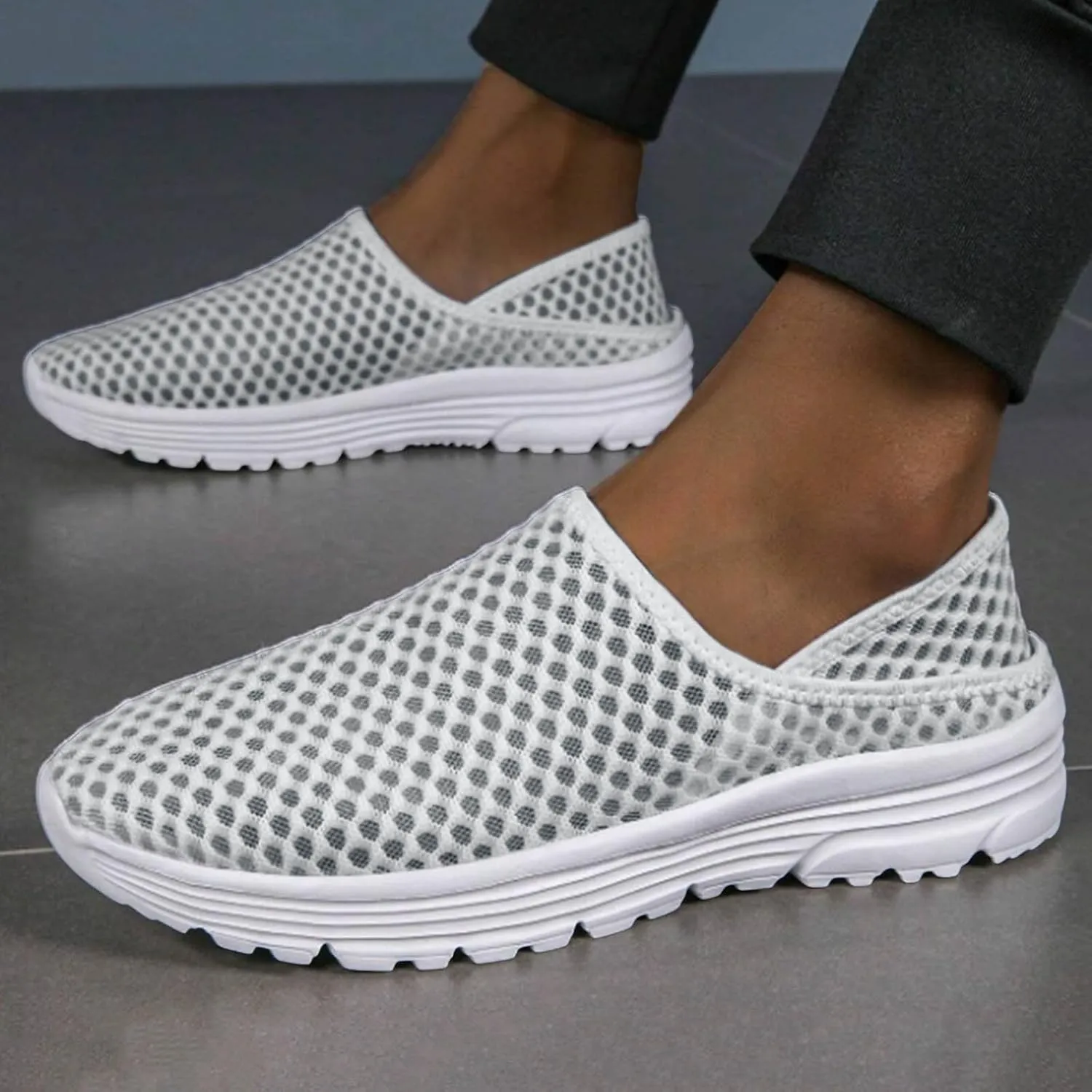 Mens Loafers & Slip-Ons Men's and Women's Lazy Slip-On Shoe Breathable Semi Casual Sports Shoes