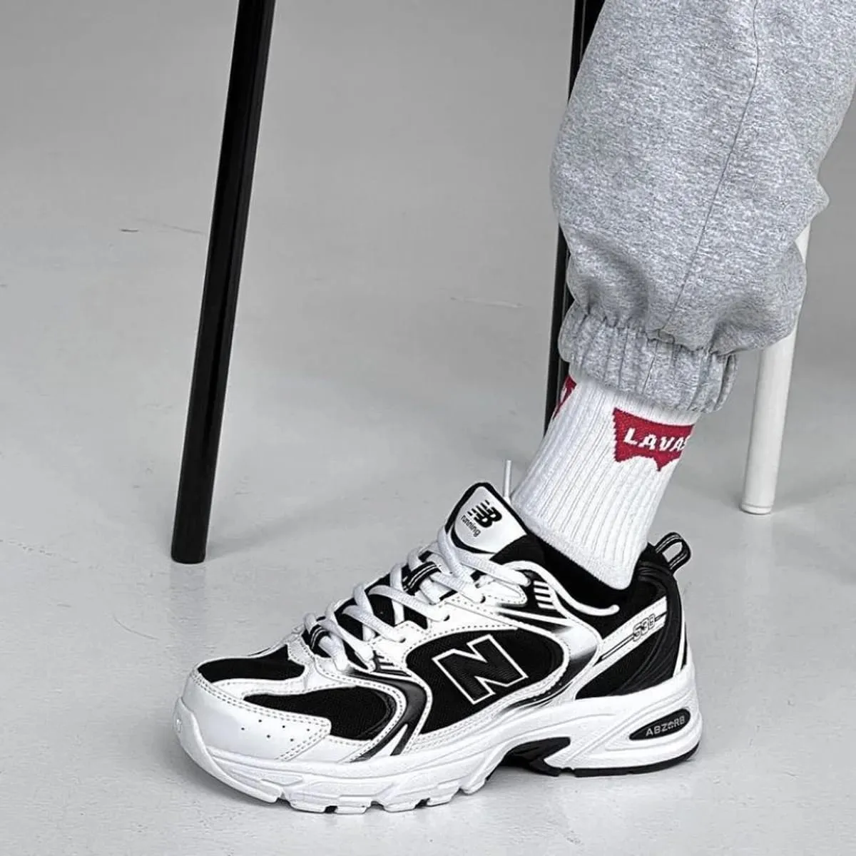 New Balance 530 White & Black Sports Style Sneakers