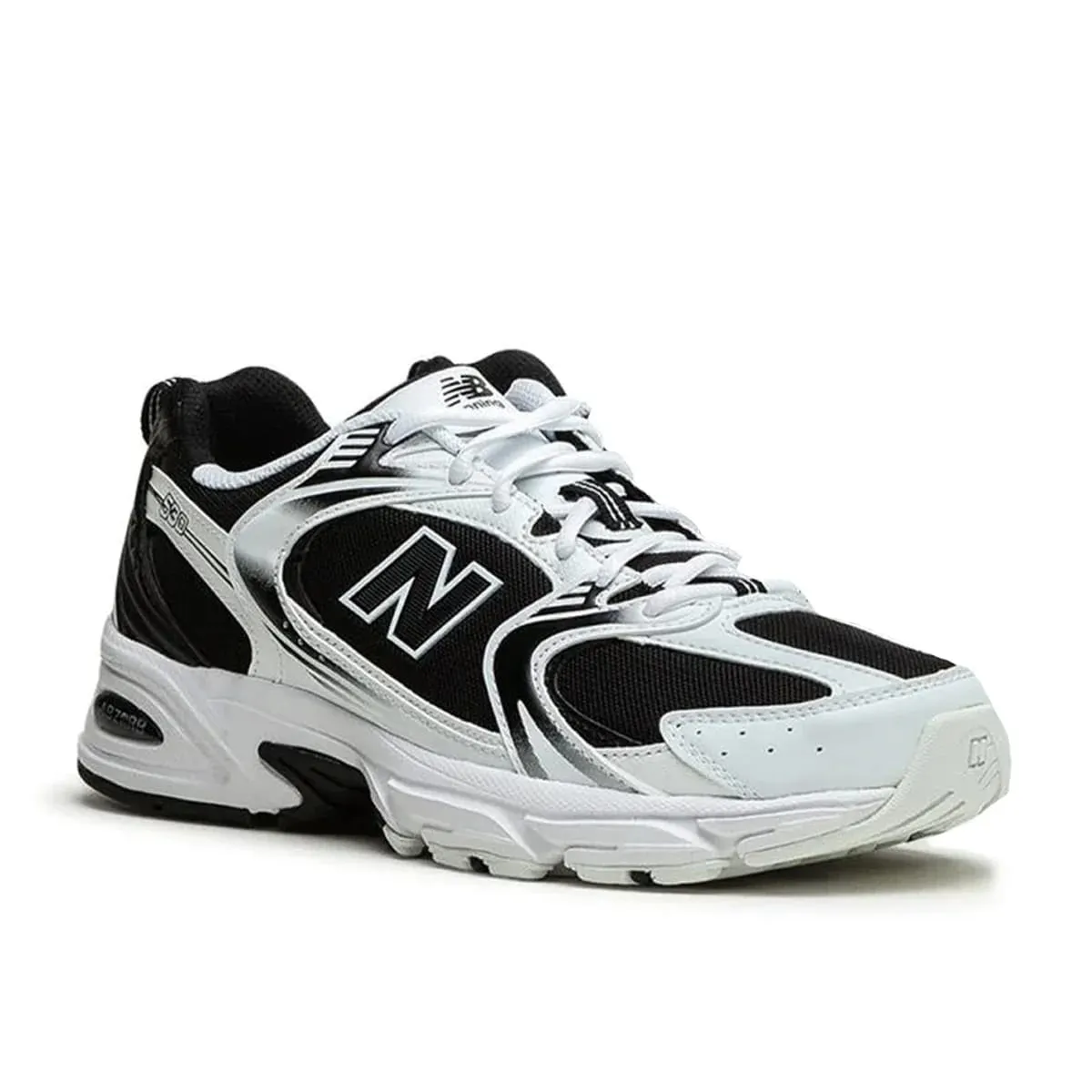 New Balance 530 White & Black Sports Style Sneakers