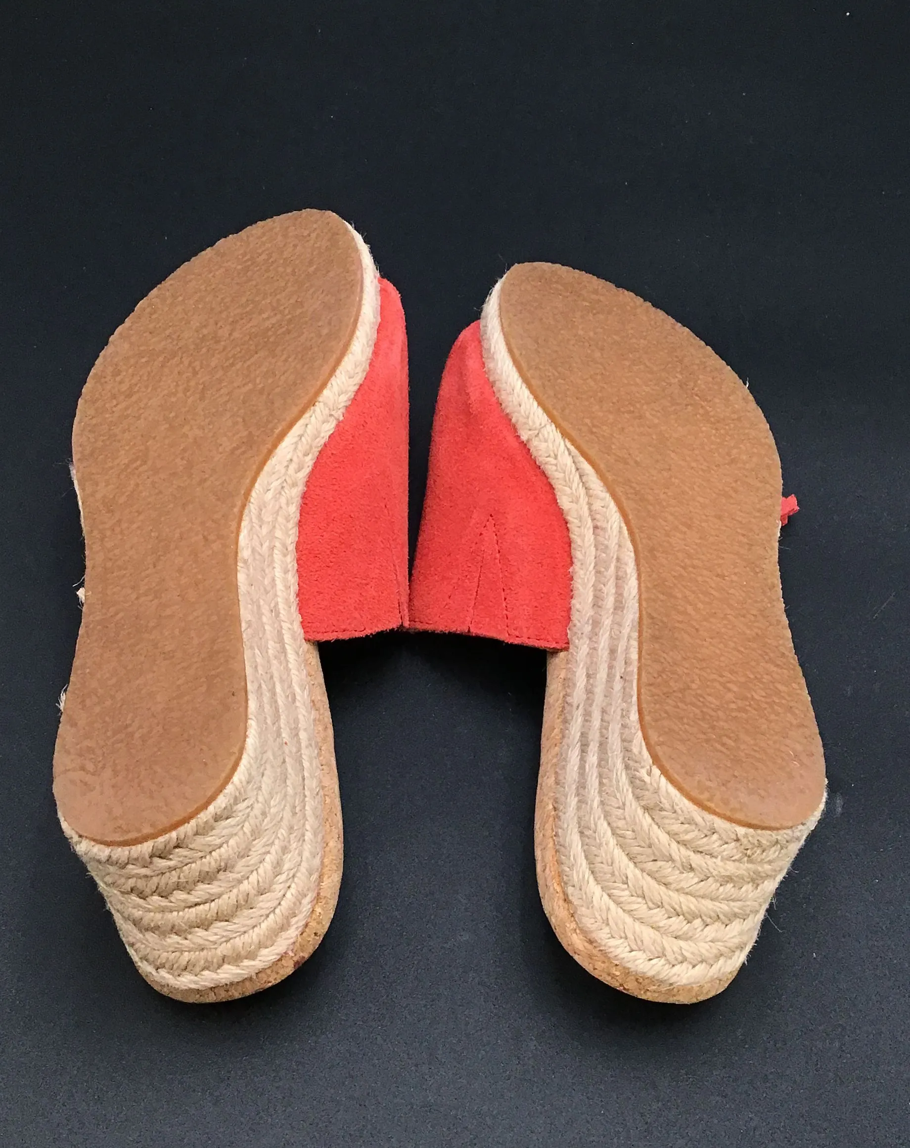 UGG Women's Danes 1014957 Red Fringe Slide Sandals - Size 9