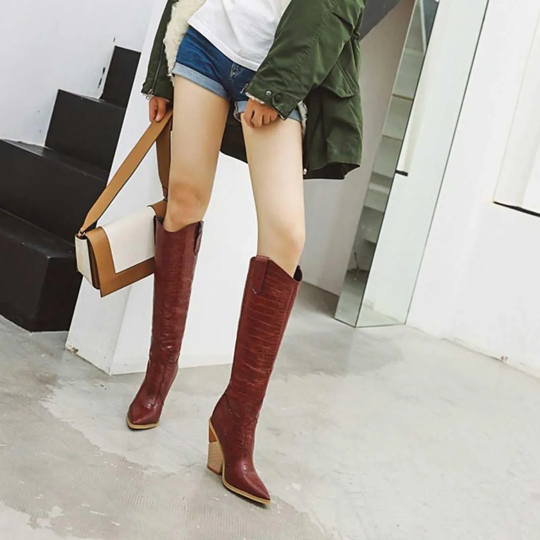 Women's Knee High Boots Chunky High Heels Sexy Pointed Toe High Boots Rain Boots Black White